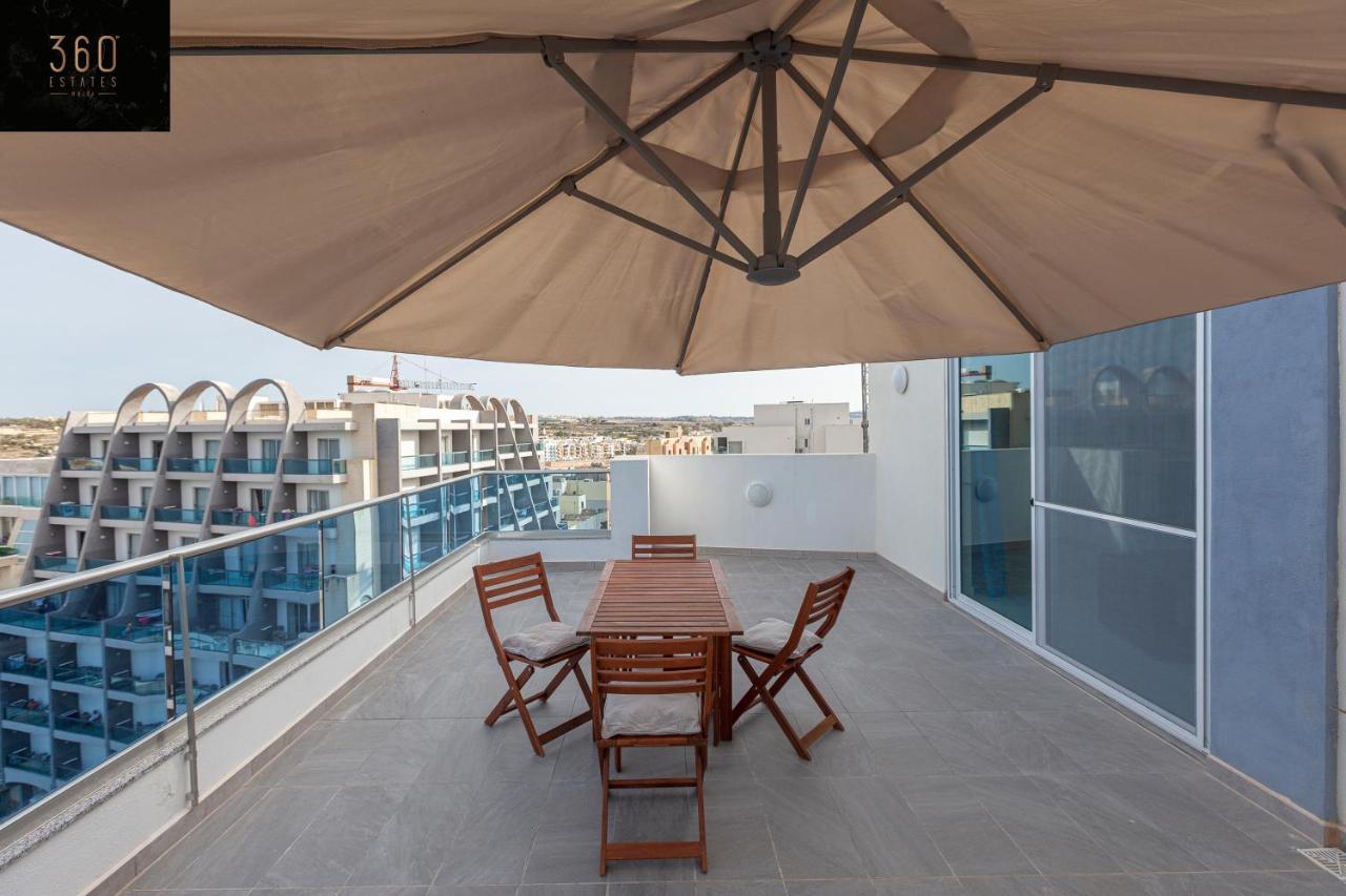 High Floor Seafront Penthouse, Opp Beach & Wifi Ac By 360 Estates St. Paul's Bay Exterior photo